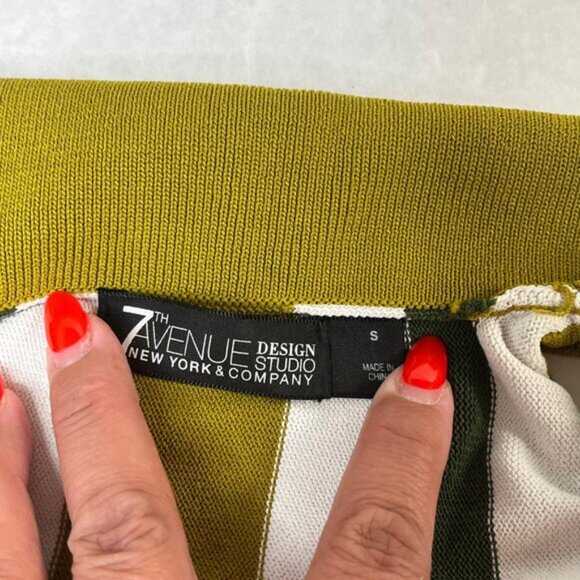 Striped Sleeveless Button-Up green white  By 7th Avenue Design Studio Small - Picture 4 of 5